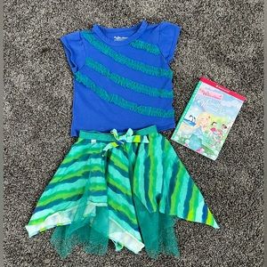 American Girl Wellie Wisher Camille Little Girl Outfit & book. Size 4